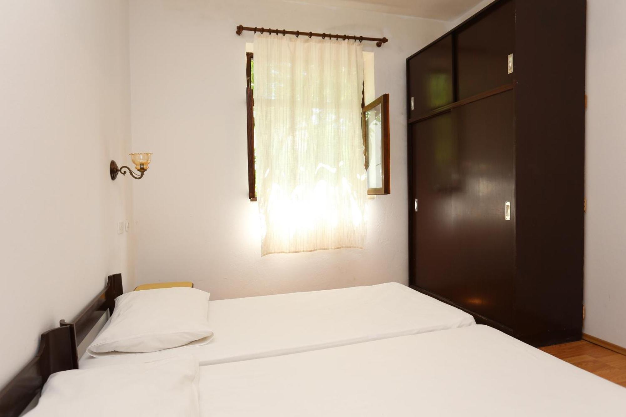 Apartments By The Sea Luka Dubrava, Peljesac - 284 Janjina Rum bild